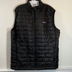 Patagonia Men's Dark Quilted Vest XL